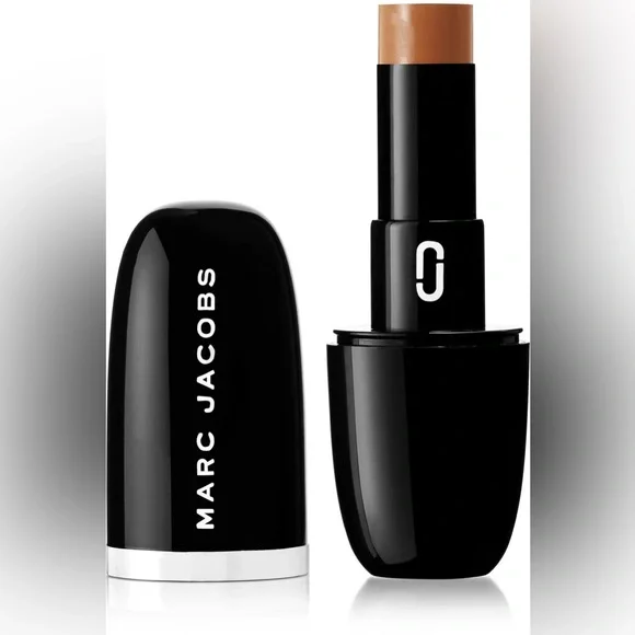 Marc Jacob’s Accomplice Concealer & Touch Up Stick, Highlighter/ Contour - Tan - Picture 2 of 5